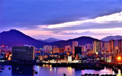 金泰缘排骨米饭